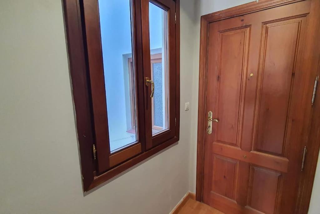 Ferienwohnung Aloja T Elvira Granada Exterior foto