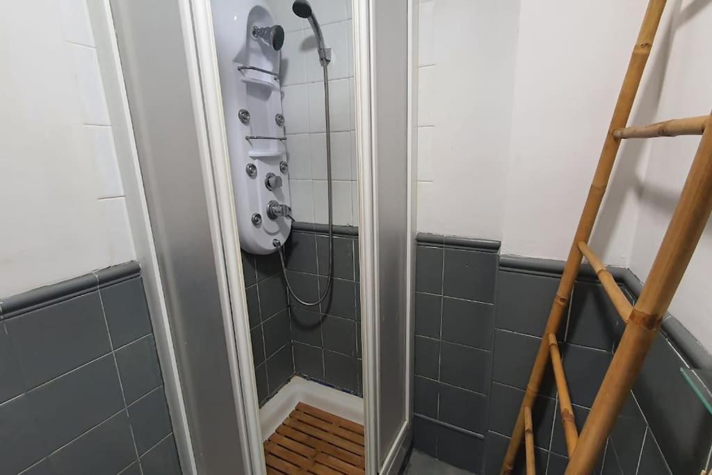 Ferienwohnung Aloja T Elvira Granada Exterior foto