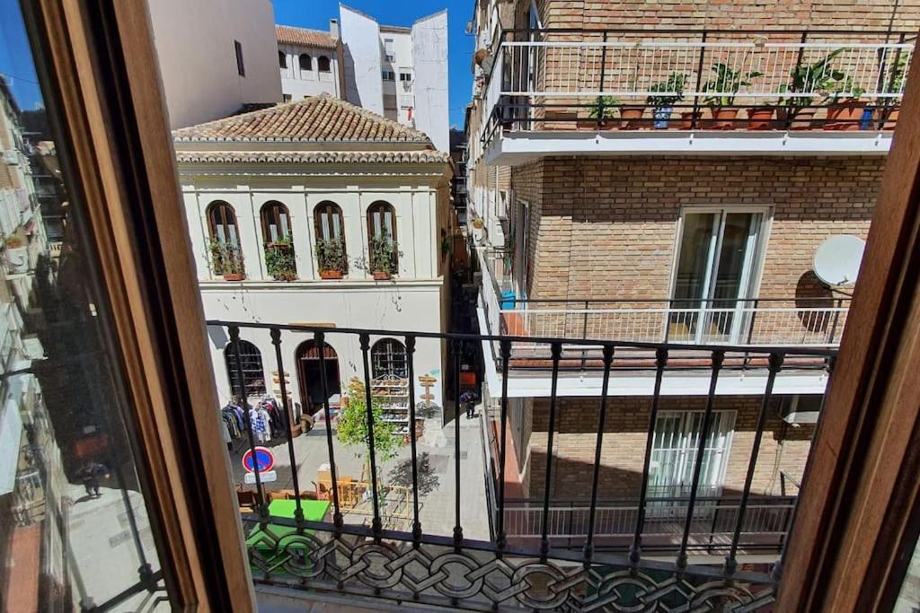 Ferienwohnung Aloja T Elvira Granada Exterior foto